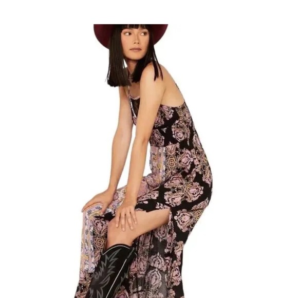 NWT Free People That Moment Boho Print Maxi Dress in Black Combo sz XS - Picture 4 of 4
